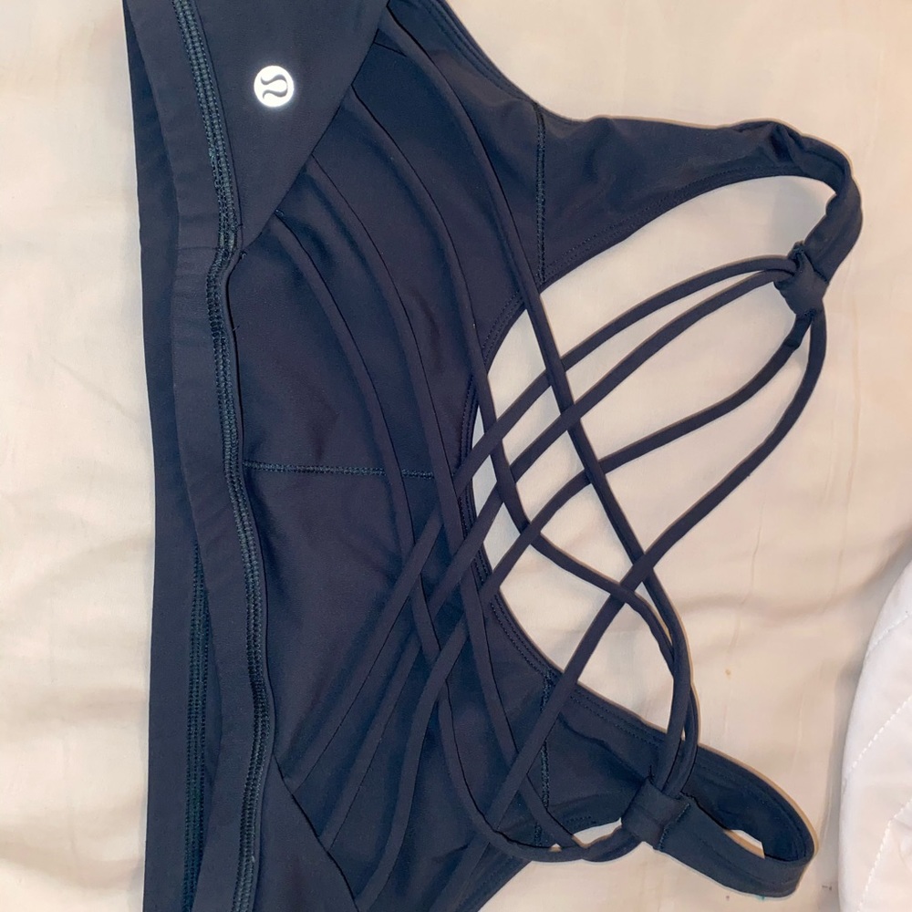 Lululemon bra